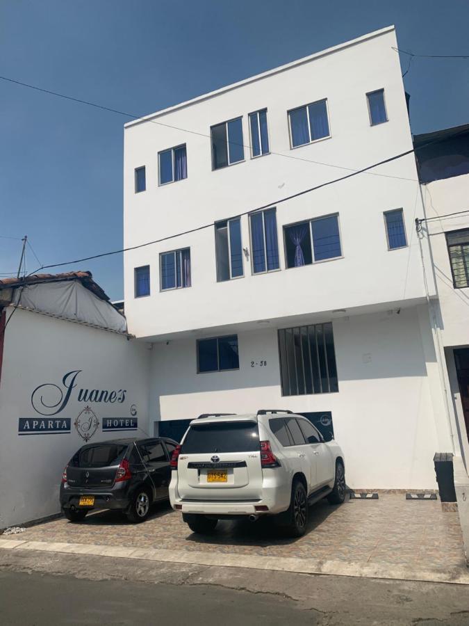Apartahotel Juane'S 卡利 外观 照片