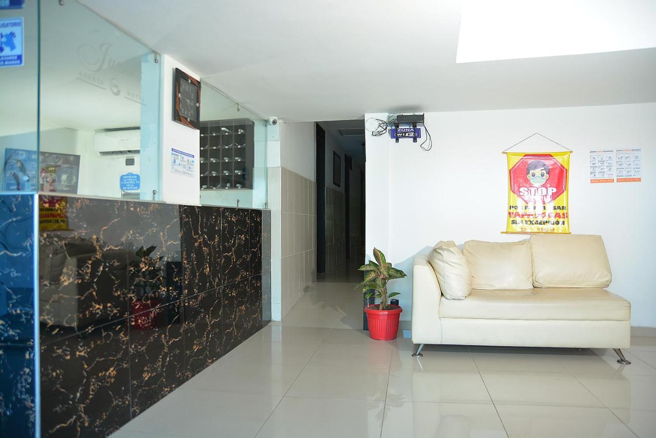 Apartahotel Juane'S 卡利 外观 照片